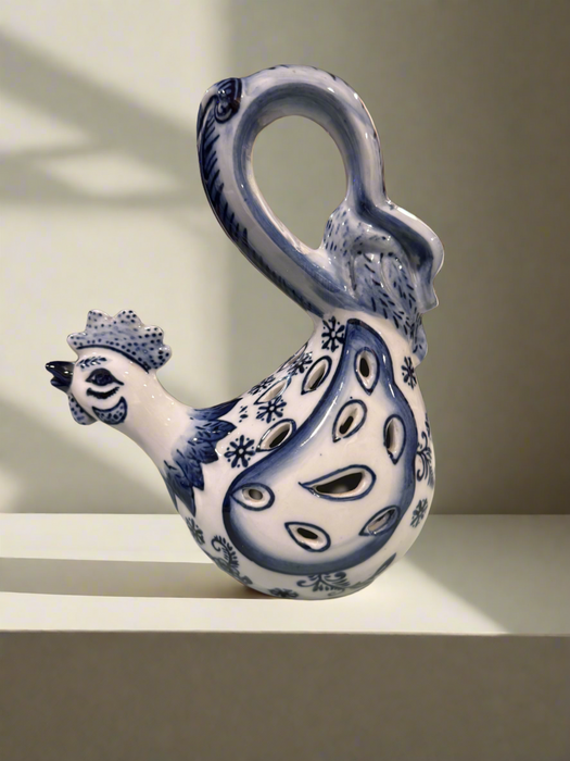 Vintage Blue & White Chinoisserie Chicken