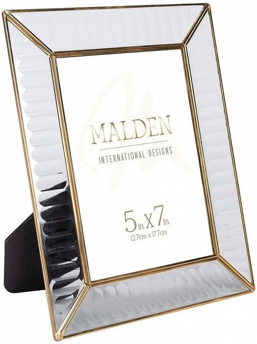 5x7 Ribbed Glass with Gold Metal Frame