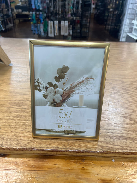 Table Top Gold Frames- Available in 2 Styles!