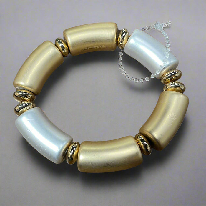 Elegant Beaded Stretch Bracelet with Pearl-like and Gold Accents
