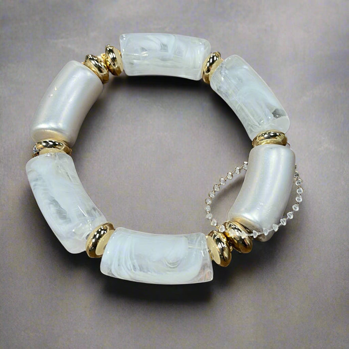 Elegant Beaded Stretch Bracelet with Pearl-like and Gold Accents