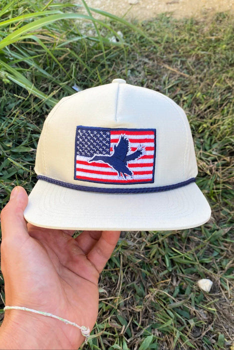 BurleboAmerican Flag Duck Hat