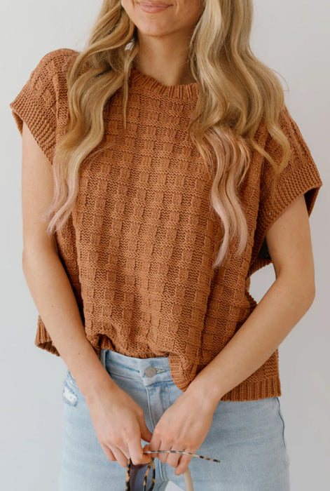 Rust Short Sleeve Sweater with Checkered Pattern