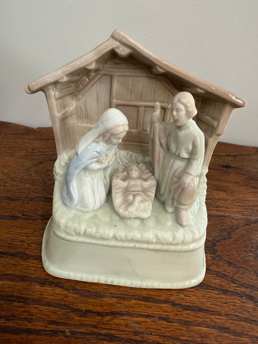Vintage Glazed Ceramic Nativity Scene – Mary, Joseph & Baby Jesus