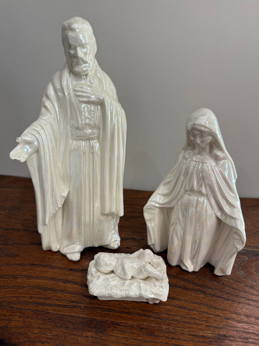 Vintage Iridescent Ceramic Nativity Set – Mary, Joseph & Baby Jesus Figurines. 3 Piece Set