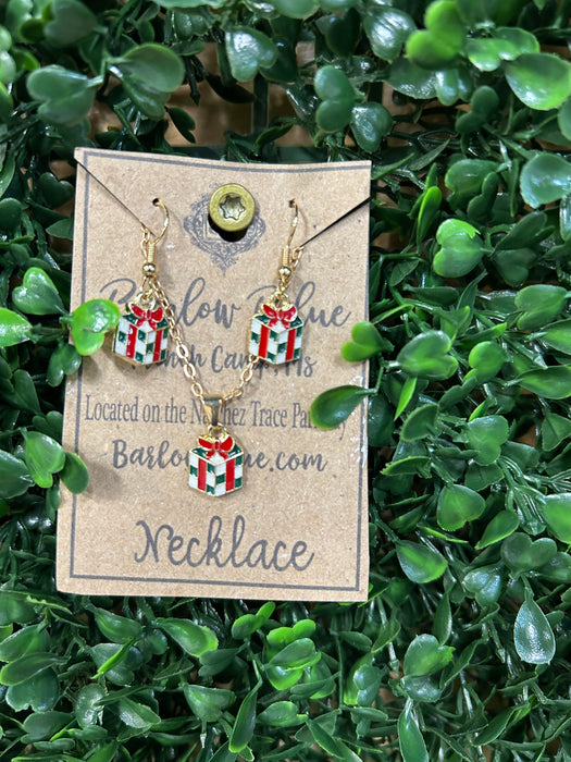 Christmas Checkered Gifts Necklace & Earrings Set
