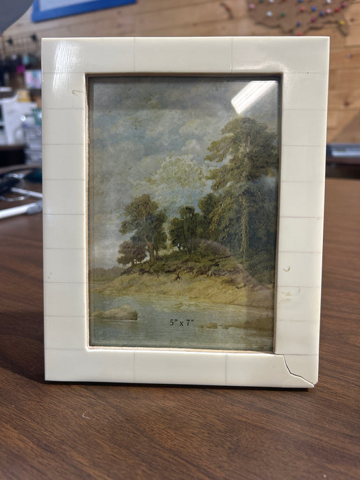 *Damaged* Creative Co White Block Frame