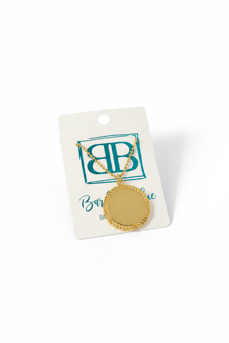 Engravable Gold Circle Charm necklace with Detailed Edges