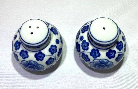 Blue & White Salt and Pepper Shakers, Puff Ball Floral Patter