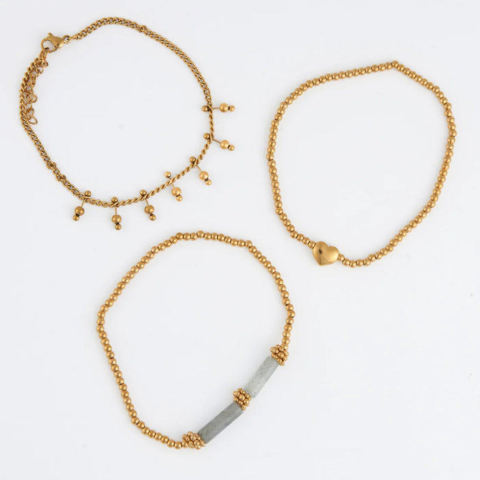 Narelle Waterproof Heart Beaded Bracelet