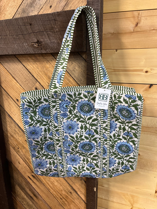 Quilted Tote Bag / Weekender / Purse.  Several Patterns.