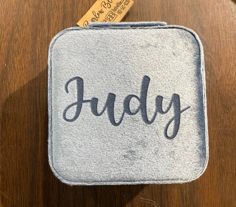 Personalized Small Zip Up Jewelry Box.  Available in Smooth Finish & Velvet.  *Personalization Included!