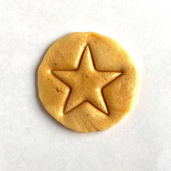 KGAME Dalgona Cookie Tin (2 Cookies) .  As Seen on Squid Games