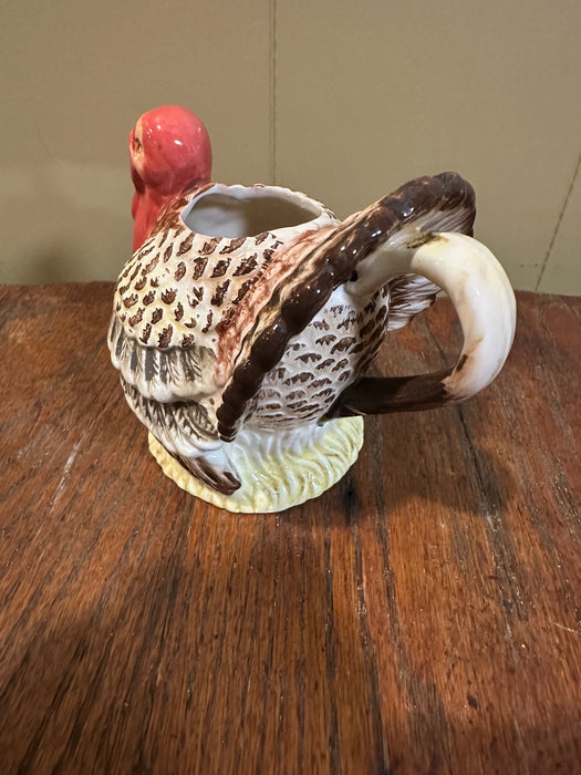 (4.5” Tall) Vintage Ceramic Turkey Creamer.  Perfect for your Thanksgiving Table.  We have several pieces in this set.