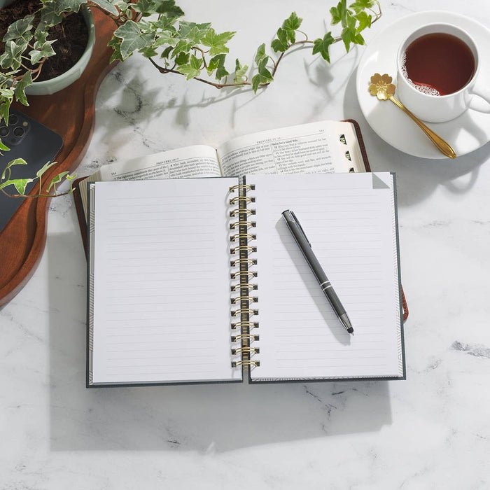 31 Prayers for My Wife; A Guided Prayer Journal