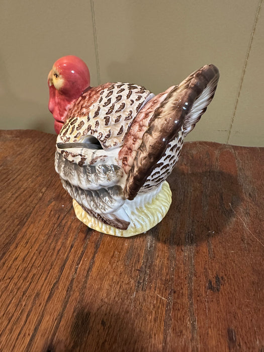 Small (4.5” Tall) Vintage Ceramic Turkey Sugar Bowl.  Perfect for your Thanksgiving Table.  We have several pieces in this set.