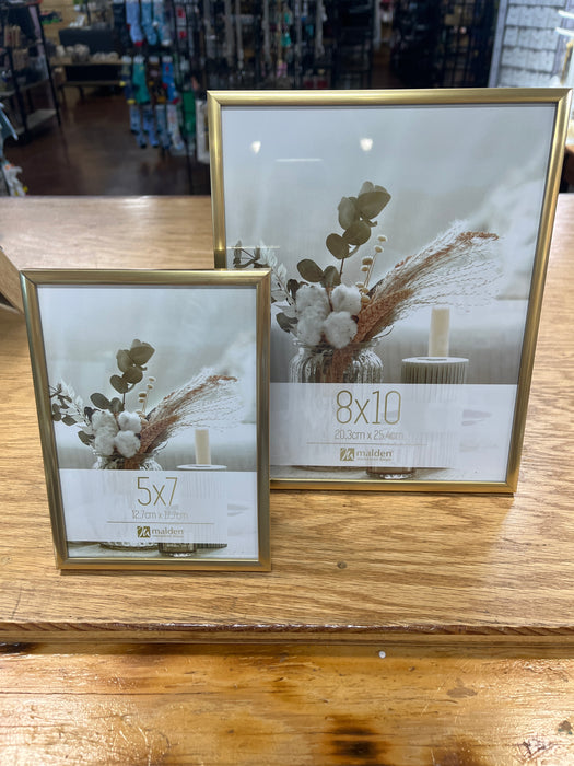 Table Top Gold Frames- Available in 2 Styles!