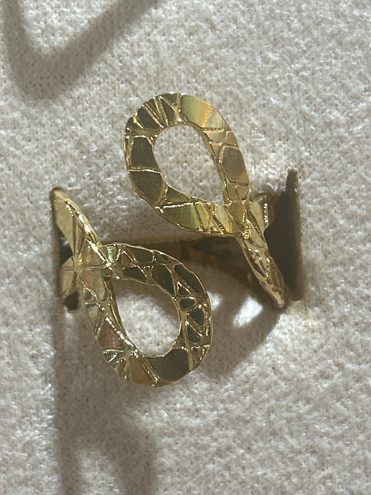 Waterproof Adjustable Rings.  Gold & Silver - 36 Styles Available!