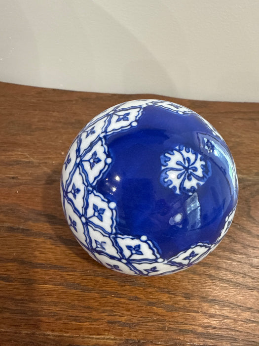 Blue & White Decorative Ceramic Balls