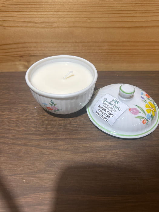 Amazing Grace (Smells like Sweet Grace) Vintage Vessel Candles- Available in Many Styles