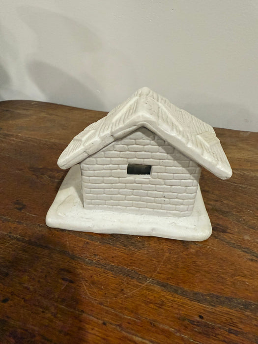 Vintage White Ceramic Nativity Scene – Small Manger Figurine
