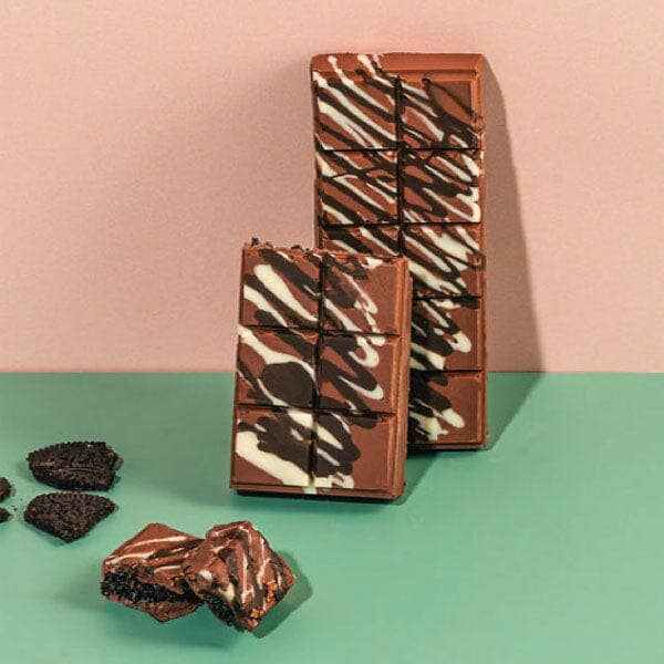 Dubai Chocolate Bar Cookies 'N Cream by Oasis Treasures