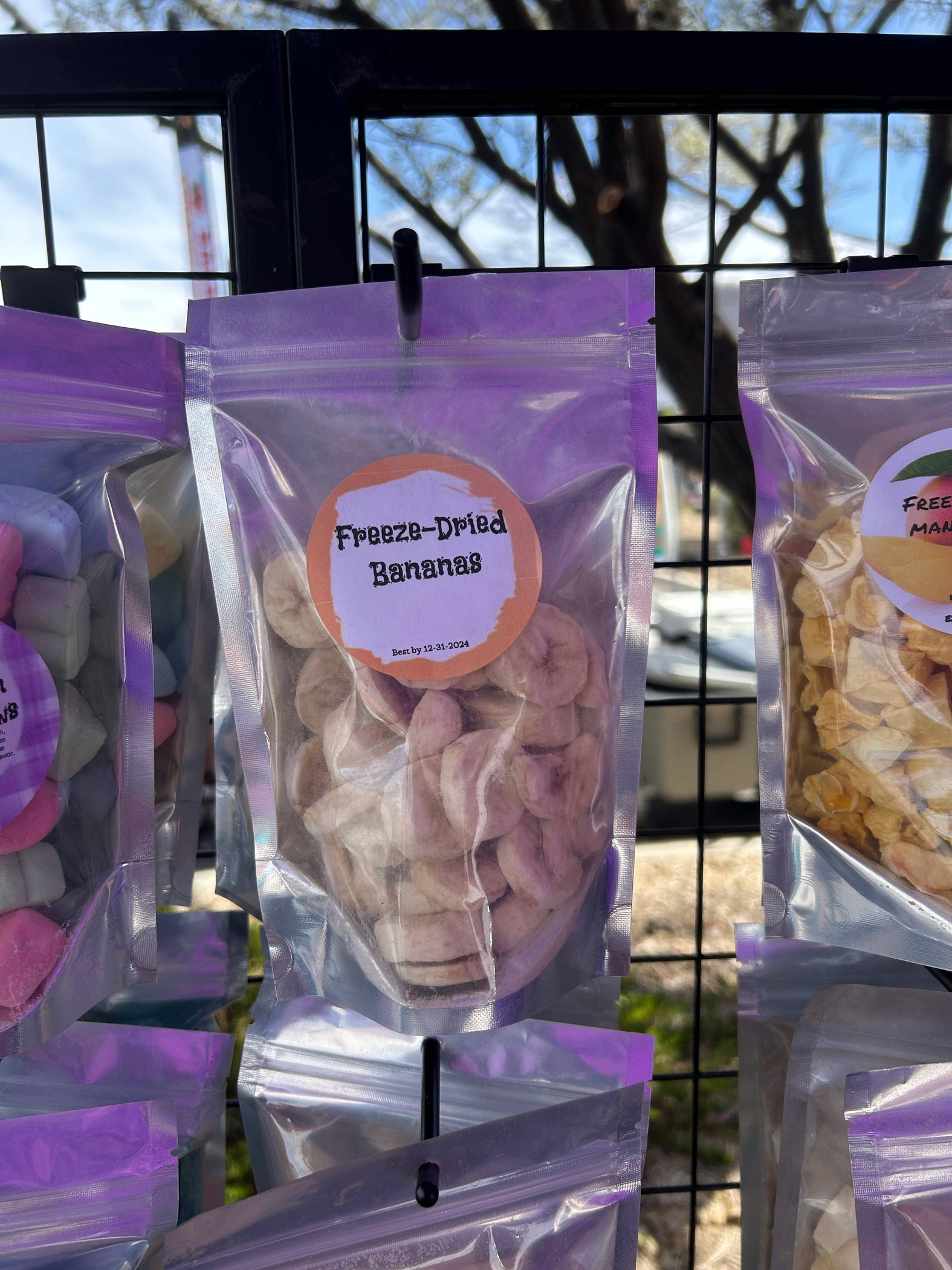 Freeze Dried Banana Slices — Barlow Blue