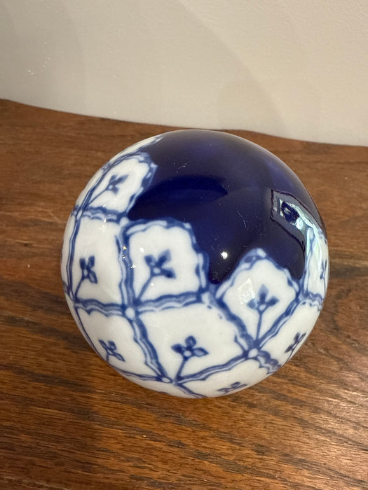 Blue & White Decorative Ceramic Balls