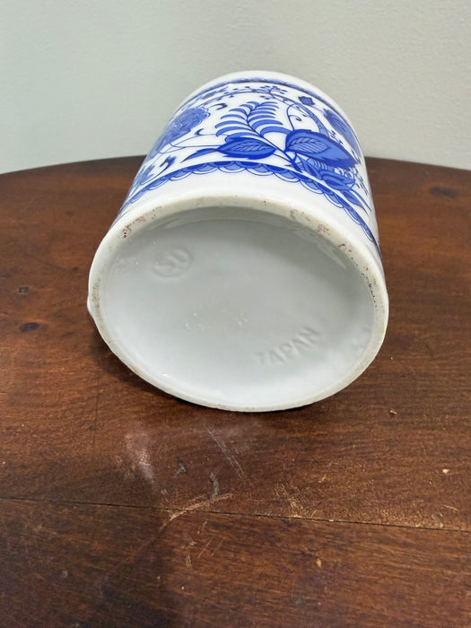 Vintage Blue & White 8oz Mug – Blue Onion - Made in Japan