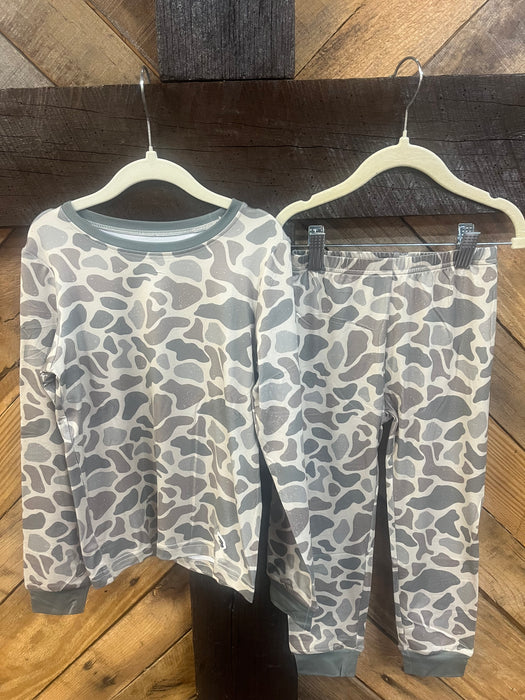 TODDLER/YOUTH Burlebo Classic Deer Camo Performance Pajama Set