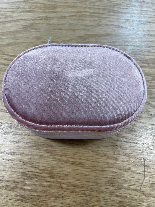 Personalized Small Zip Up Jewelry Box.  Available in Smooth Finish & Velvet.  *Personalization Included!