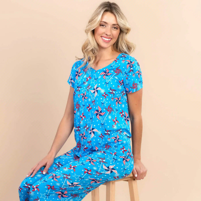 Americana Pinwheels Poly Lounge / Pajama V‑Neck