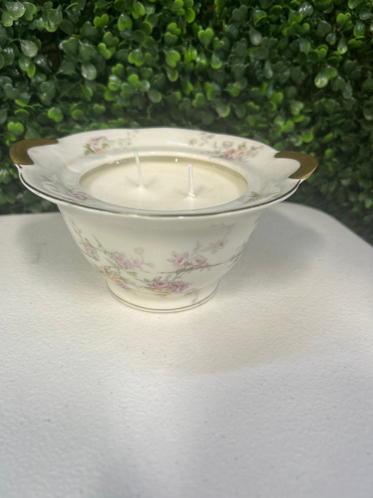 Amazing Grace (Smells like Sweet Grace) Vintage Vessel Candles- Available in Many Styles