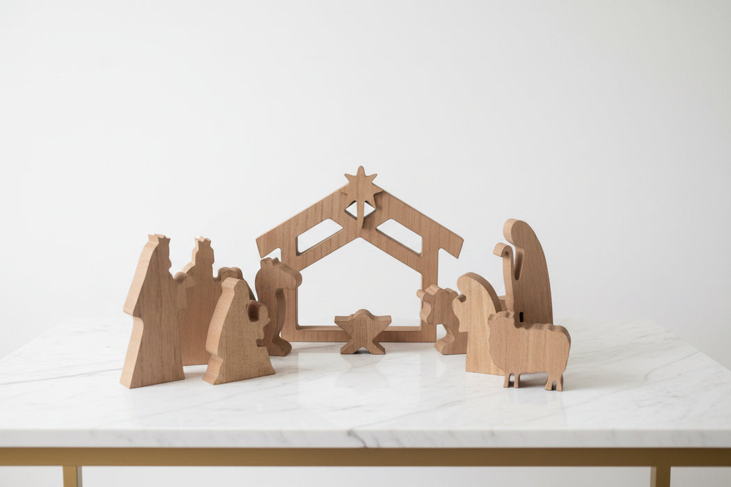 Wood Nativity Set- 10 Piece