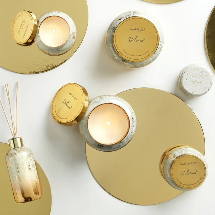 19oz Volcano Gold Glimmer Signature Candle