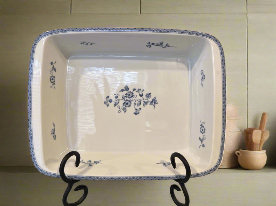 Vintage Furklovern Firkloveren Apilanlehti Blue & White Rectangle Baking Dish