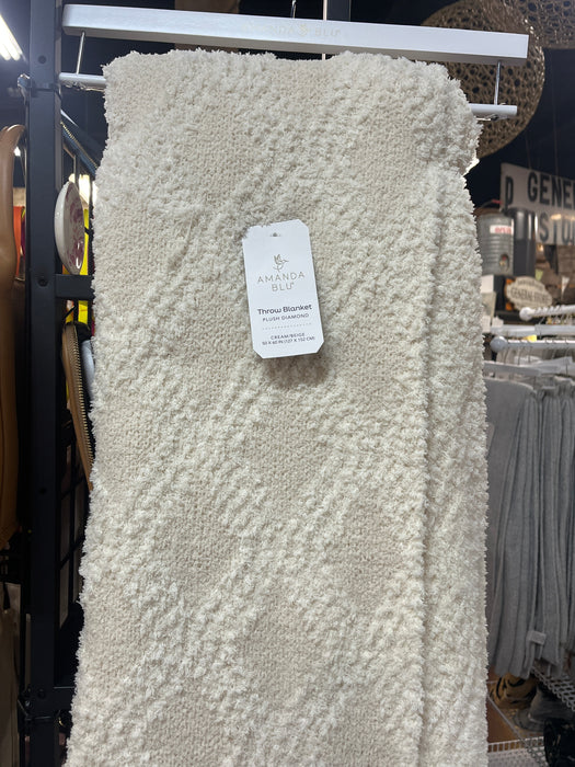 Cream/Beige Fluffy Knit Throw Blanket