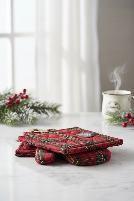 Holiday Plaid 3pc Kitchen Set- Includes Mit, Towel, and Pot Holder