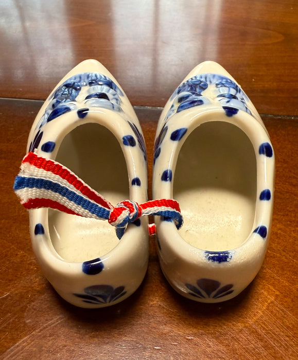 Miniature Porcelain Hand Painted Dutch Clogs Shoes Holland Delft Blue & White Boy & Girl