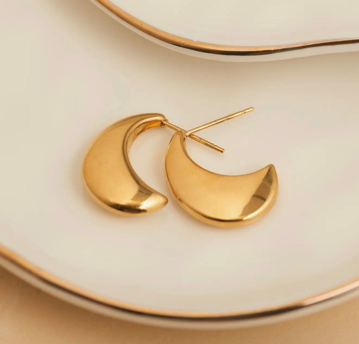 Narelle Waterproof Pointed Waterdrop Earrings - Gold