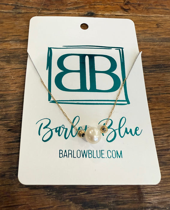 Simply Pearled – Classic Charm in a Modern Chain.  Single Pearl