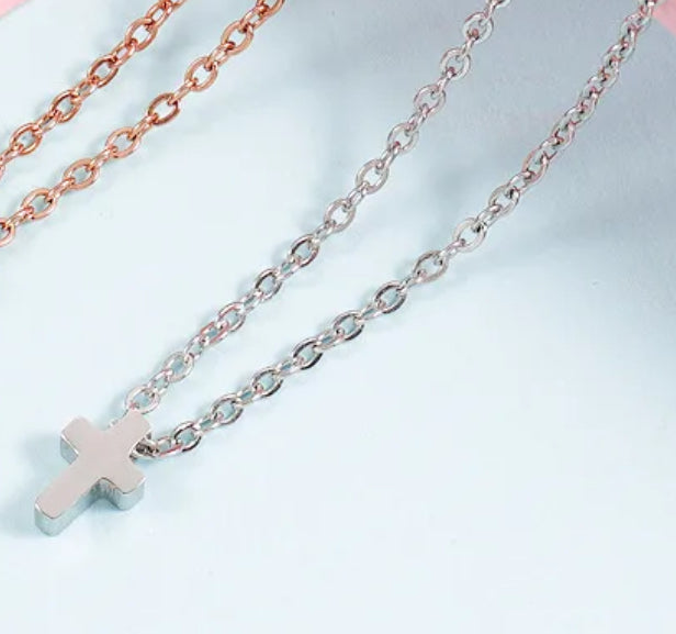 This “Little Light” Cross Necklace ✨ (Gold or Silver)