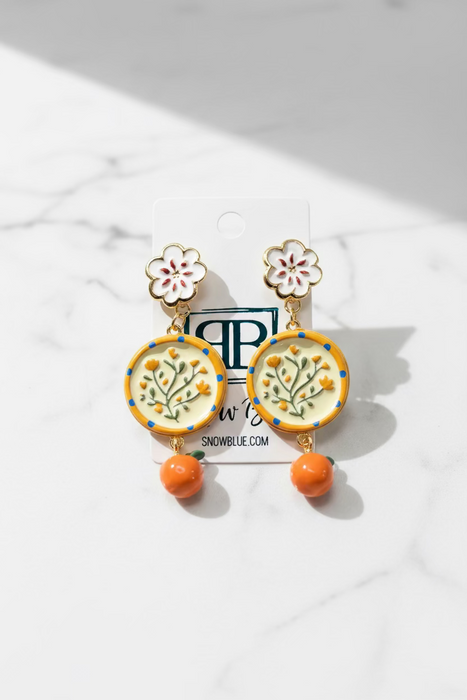 Vintage-Inspired Orange & Green Flowers with Charm