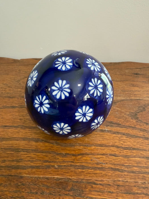 Blue & White Decorative Ceramic Balls