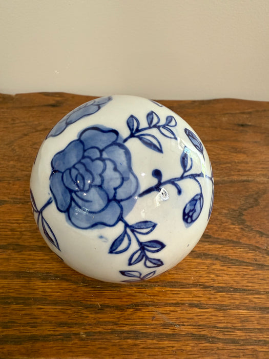 Blue & White Decorative Ceramic Balls