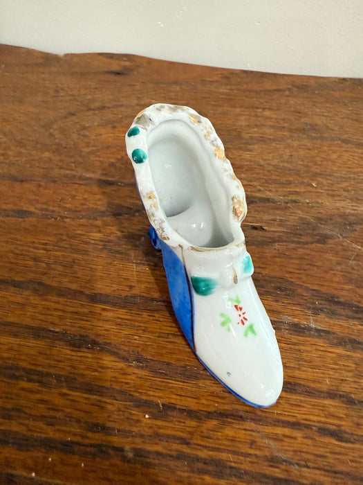 Vintage Hand-Painted Porcelain Shoe Figurine Trinket – Blue & White with Gold Trim