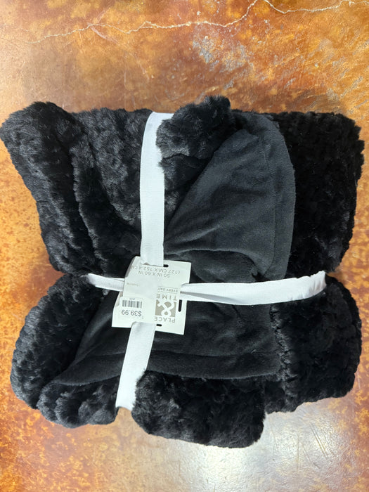 50" x 60" Throw Blankets