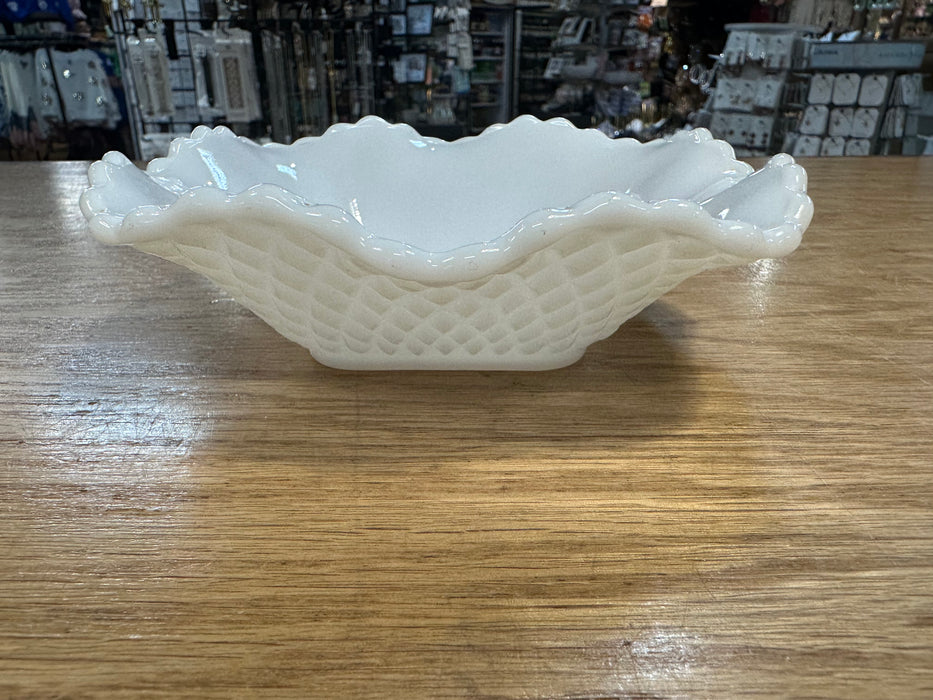 Vintage Milk Glass Square Nut & Candy Dish / Bowl, Ruffled Rim, Diamond Pattern.  6”x6” at the rim.