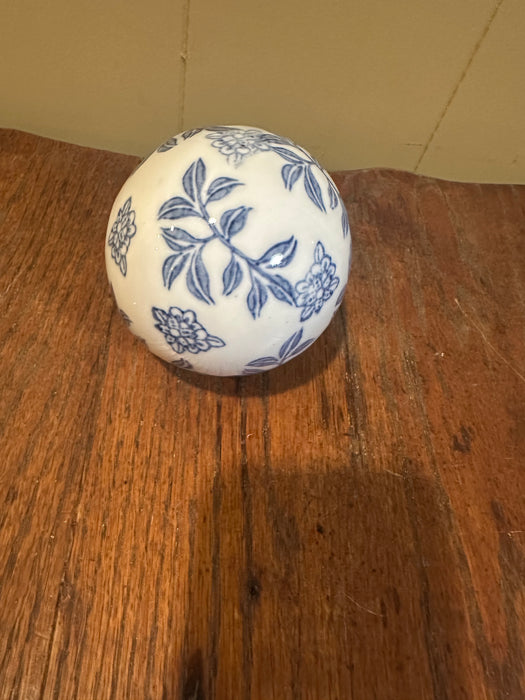 Blue & White Decorative Ceramic Balls