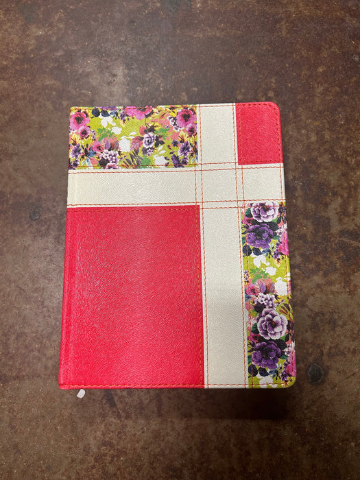 NKJV Notetaking Bible - Pink/Floral Cover